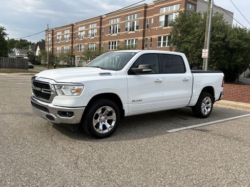 Used 2020 RAM 1500 Big Horn AWD/4WD image 19