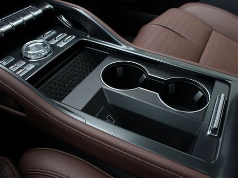 New 2026 Lincoln Nautilus Reserve image 19