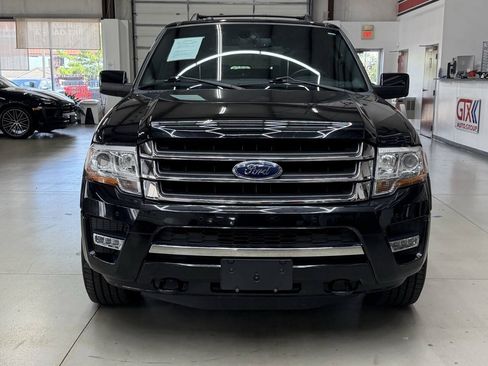 Used 2017 Ford Expedition Limited w/ Equipment Group 301A AWD/4WD image 6