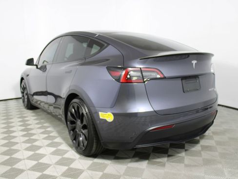 Used 2022 Tesla Model Y Performance AWD/4WD image 33