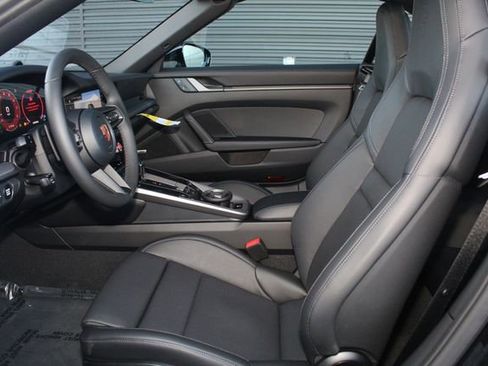 New 2026 Porsche 911 Carrera image 5