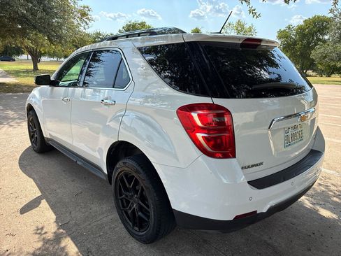Used 2017 Chevrolet Equinox Premier w/ Enhanced Convenience Package FWD image 7