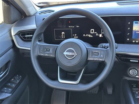 New 2026 Nissan Kicks S image 25