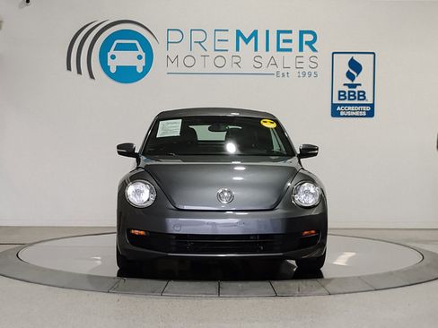 Used 2013 Volkswagen Beetle 2.5 image 50