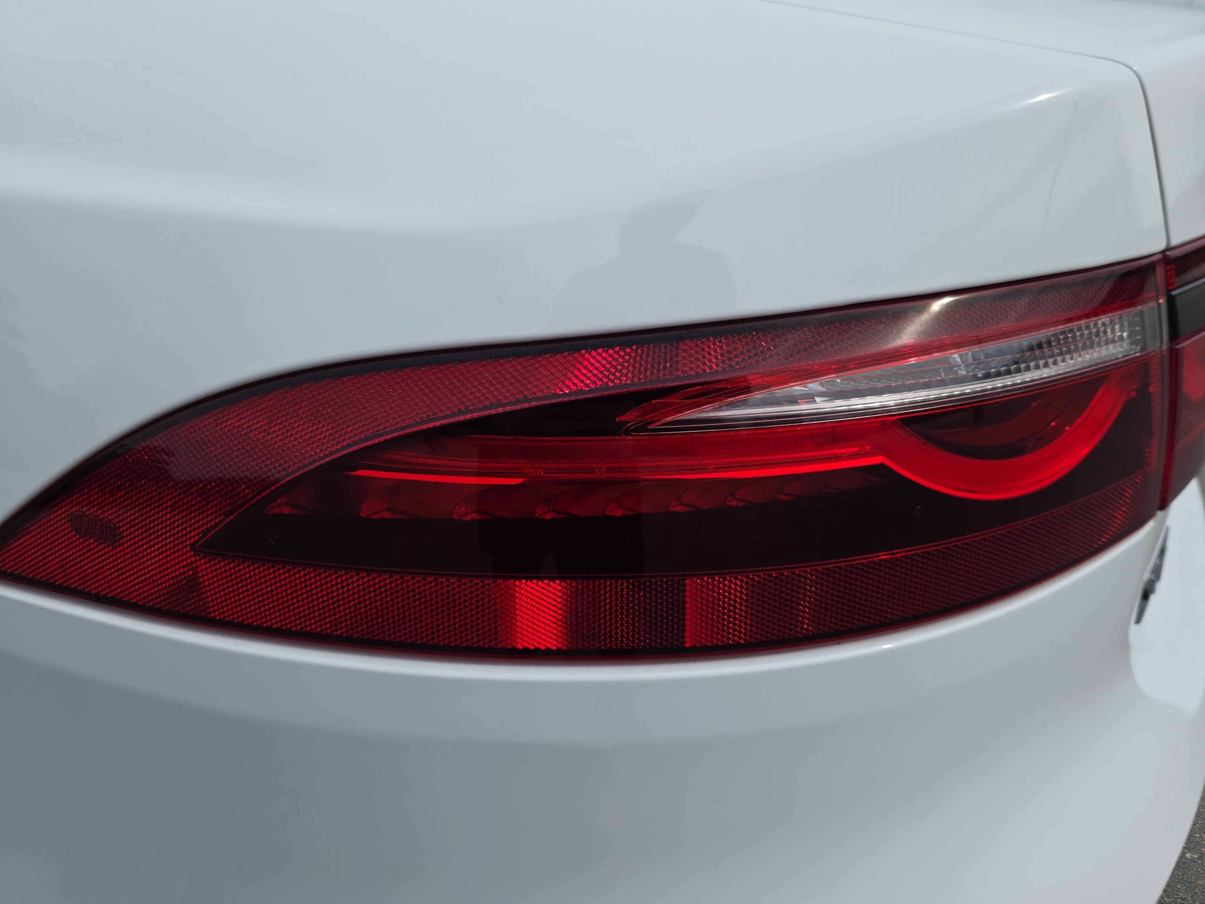 Used 2023 Jaguar XF R-Dynamic SE AWD/4WD image 34