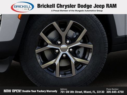 New 2025 Jeep Grand Cherokee Limited image 8