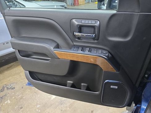Used 2018 Chevrolet Silverado 1500 LTZ w/ Max Trailering Package AWD/4WD image 30