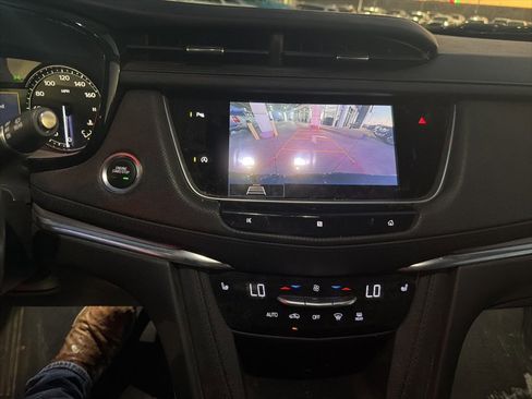 Used 2020 Cadillac XT5 Luxury image 11