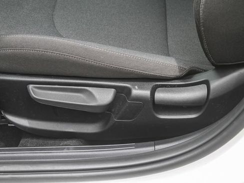 Certified 2025 Kia K4 FWD image 22