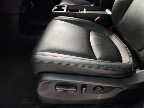 Used 2024 Honda Odyssey Sport image 24