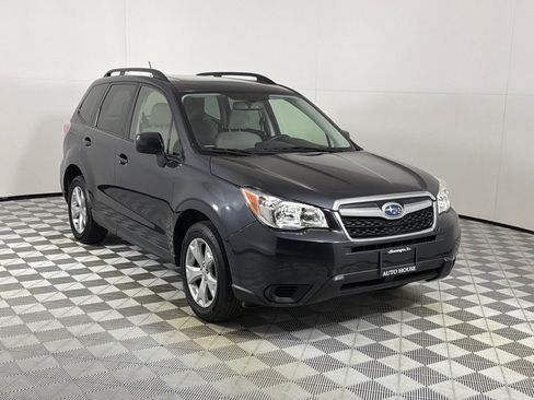 Used 2015 Subaru Forester 2.5i Premium w/ Popular Package #2 AWD/4WD image 3