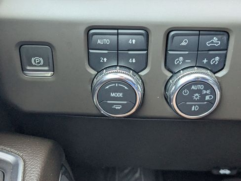 Used 2023 GMC Sierra 1500 Denali w/ Technology Package image 19