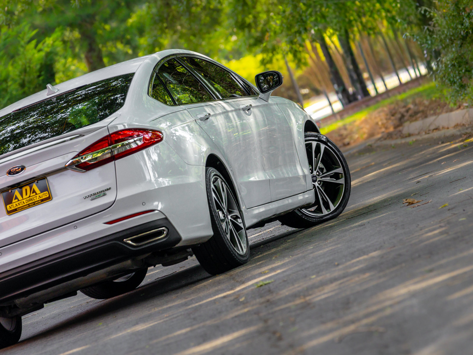 Used 2020 Ford Fusion Titanium FWD image 25