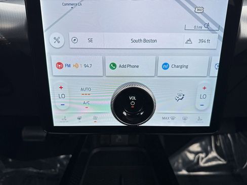 Certified 2022 Ford Mustang Mach-E GT image 31