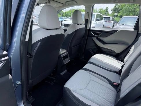 Used 2023 Subaru Forester AWD/4WD image 20
