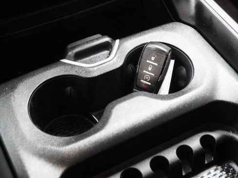 Used 2022 RAM 1500 Lone Star image 32