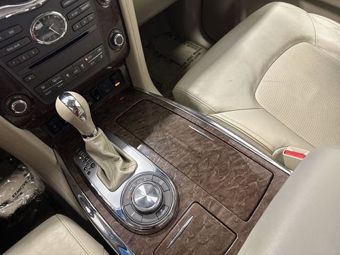 Used 2015 INFINITI QX80 Luxe w/ 22" Wheel Package image 26