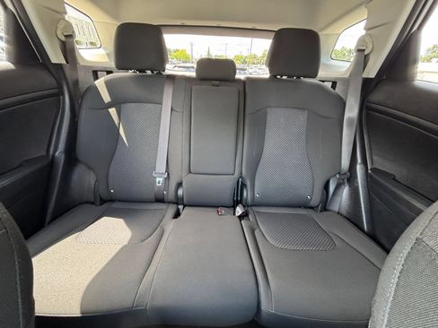 Used 2025 Kia Sportage LX FWD image 37