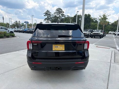 Certified 2026 Ford Explorer ST-Line RWD image 7