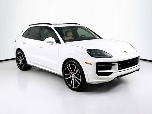 New 2026 Porsche Cayenne S AWD/4WD image 7