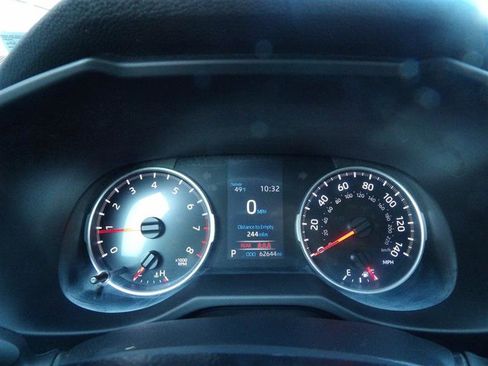 Used 2021 Toyota RAV4 LE w/ Carpet Mat Package (TMS) image 24