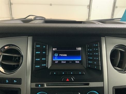 Used 2017 Ford Expedition XLT AWD/4WD image 27