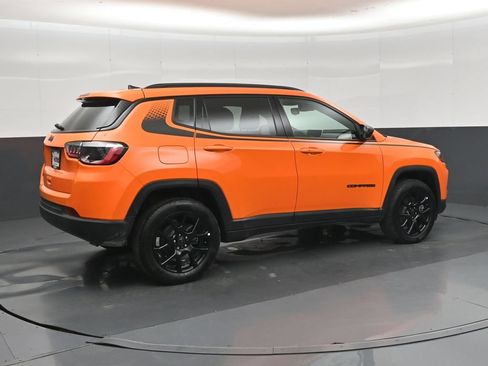 New 2026 Jeep Compass Latitude AWD/4WD image 25