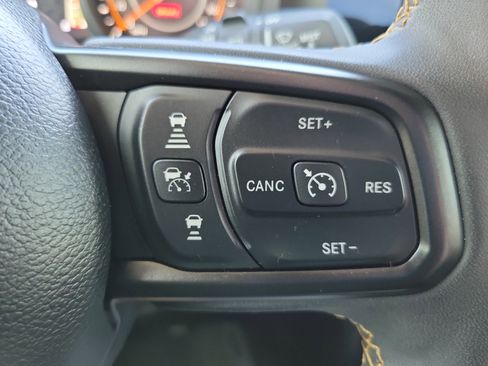 Used 2024 Jeep Wrangler Sport S image 16