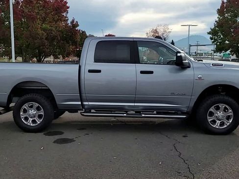 Used 2024 RAM 2500 Big Horn image 9