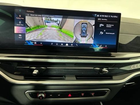 Used 2024 BMW X5 xDrive40i w/ M Sport Package AWD/4WD image 17