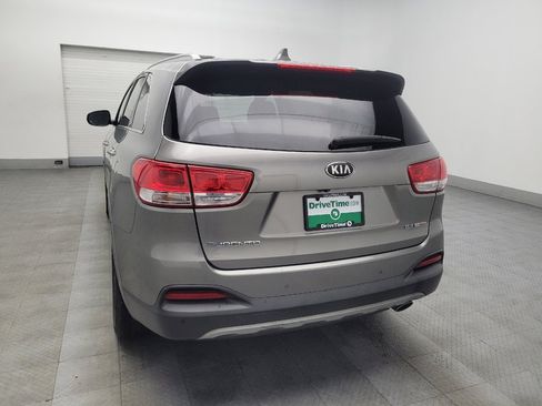Used 2016 Kia Sorento EX FWD image 6