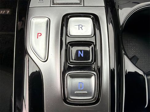 Used 2023 Hyundai Tucson Blue w/ Cargo Package image 32