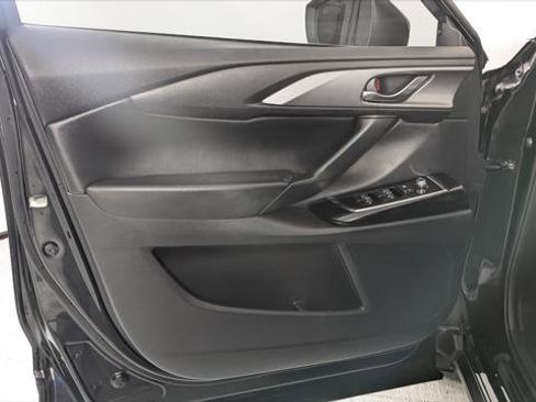 Used 2022 MAZDA CX-9 Touring image 9