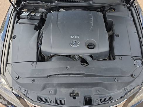Used 2013 Lexus IS 250 w/ Premium Pkg Value Edition RWD image 20
