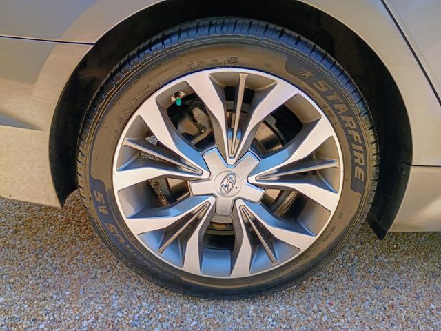 Used 2015 Hyundai Sonata Limited 2.0T FWD image 17