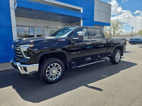 Certified 2025 Chevrolet Silverado 2500 LTZ w/ LTZ Premium Package AWD/4WD image 2