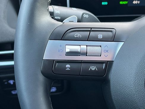 Certified 2025 Hyundai Tucson Limited image 32