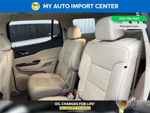 Used 2021 GMC Acadia Denali w/ Denali Ultimate Package AWD/4WD image 23