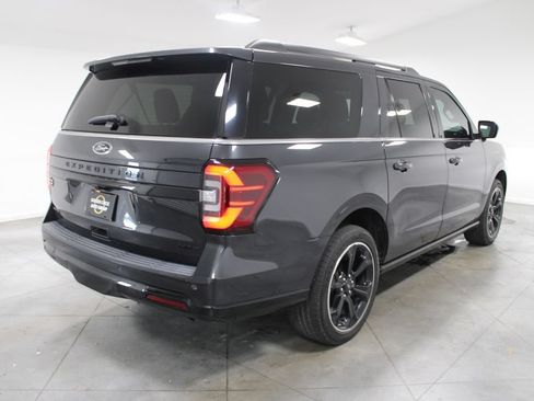 Used 2023 Ford Expedition Max Limited AWD/4WD image 9