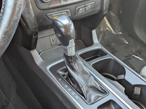 Used 2017 Ford Escape Titanium image 27