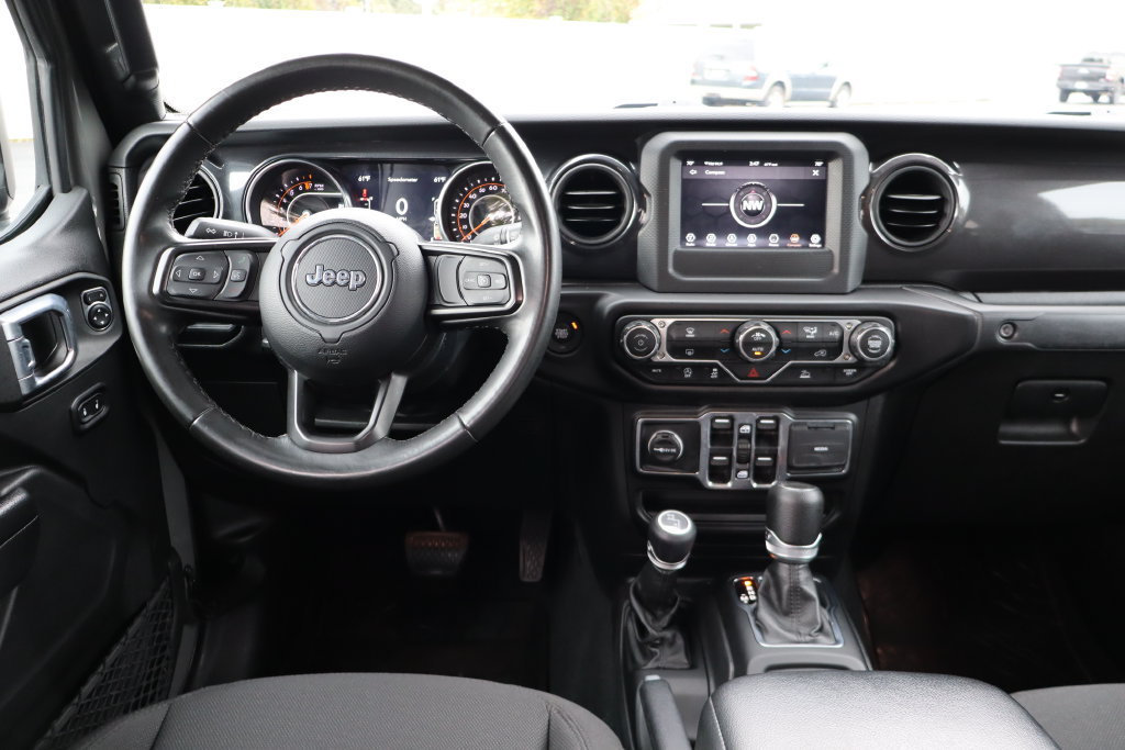 Used 2022 Jeep Gladiator Sport AWD/4WD image 5