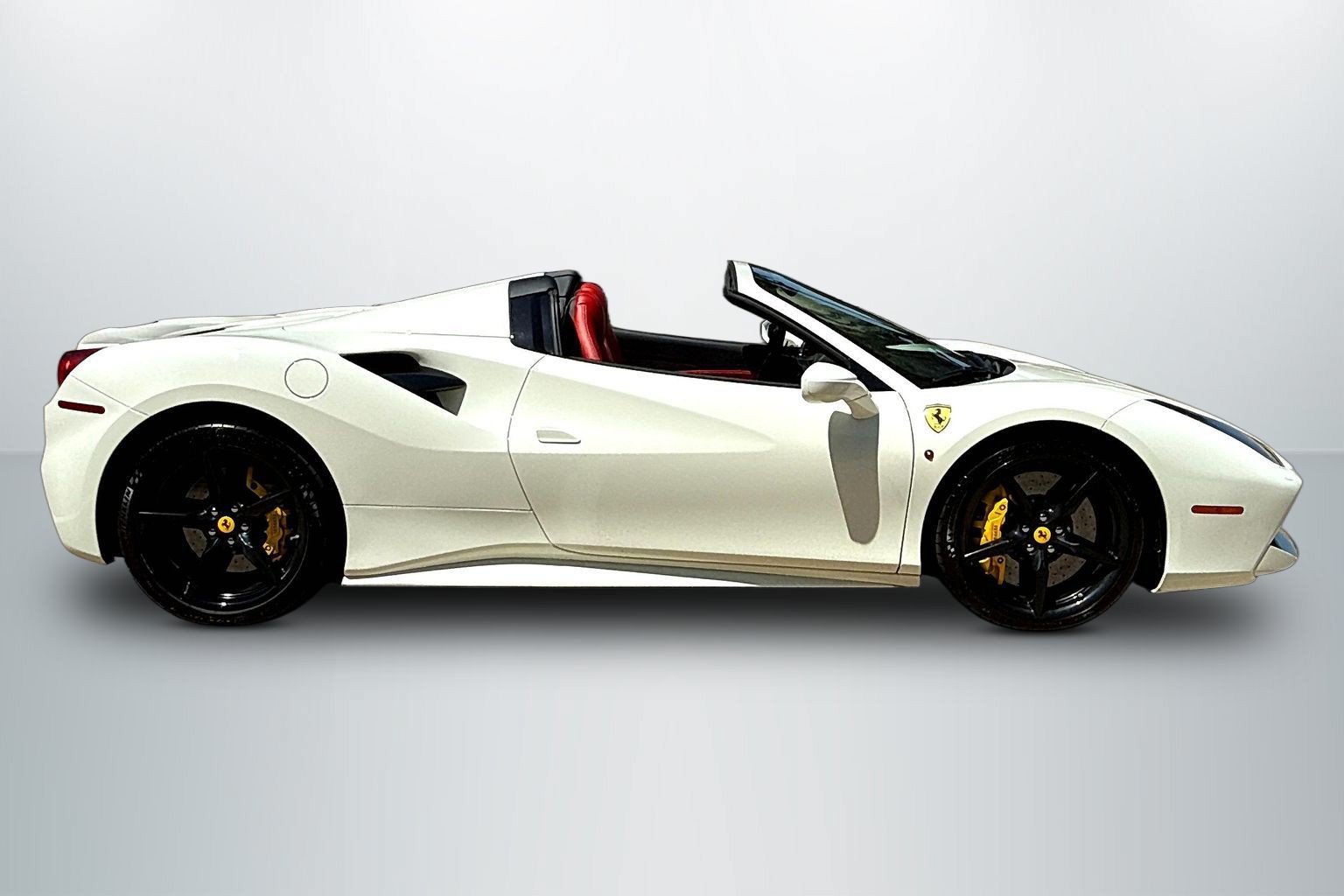 Certified 2019 Ferrari 488 Spider RWD image 4