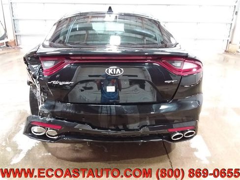 Used 2019 Kia Stinger GT image 8