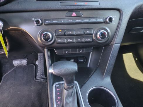 Certified 2021 Kia Sportage S AWD/4WD image 14
