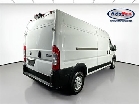 Used 2023 RAM ProMaster 2500 image 2