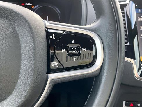 Used 2022 Volvo XC90 T8 Inscription w/ Advanced Package image 22