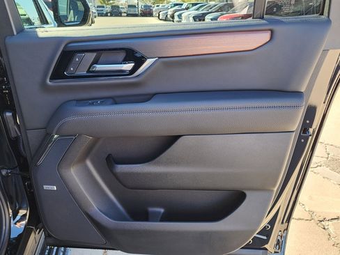New 2026 GMC Yukon XL Denali w/ Sun & Power Step Package image 47
