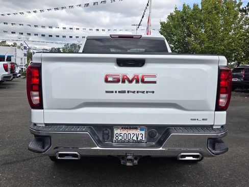 Used 2023 GMC Sierra 1500 SLE w/ X31 Off-Road Package AWD/4WD image 5