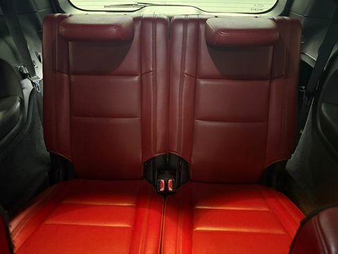 Used 2017 Dodge Durango R/T w/ Blacktop Package AWD/4WD image 30