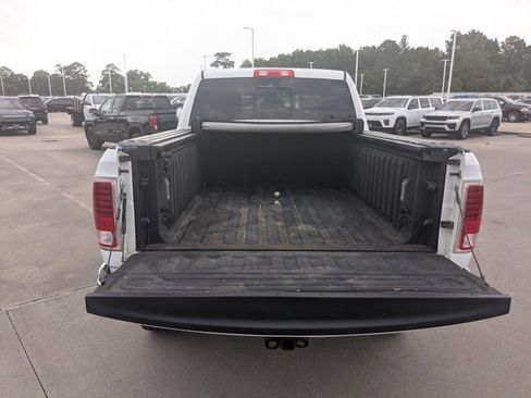Used 2017 RAM 2500 Longhorn w/ Convenience Group AWD/4WD image 7